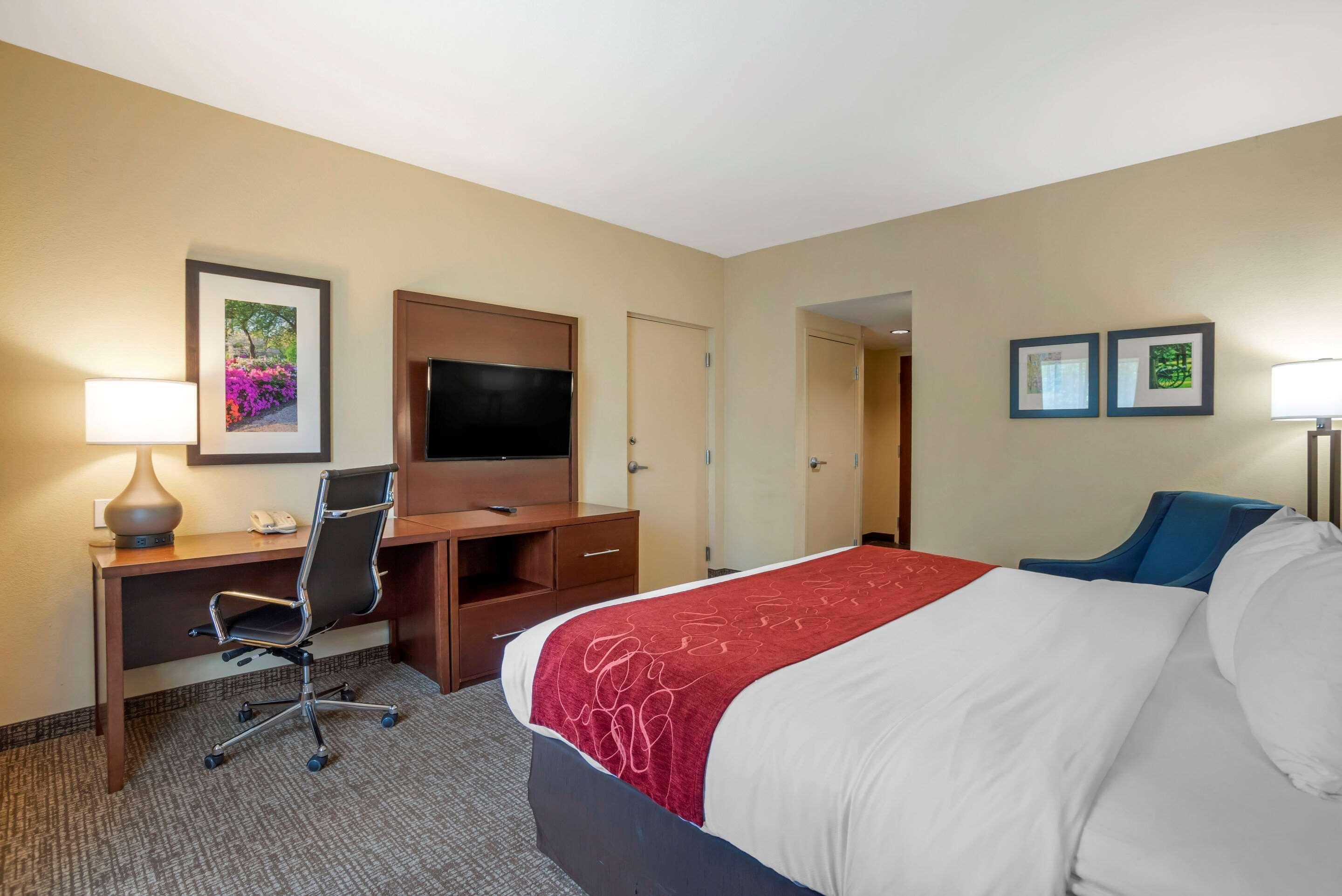 Comfort Suites Fredericksburg North Exterior foto