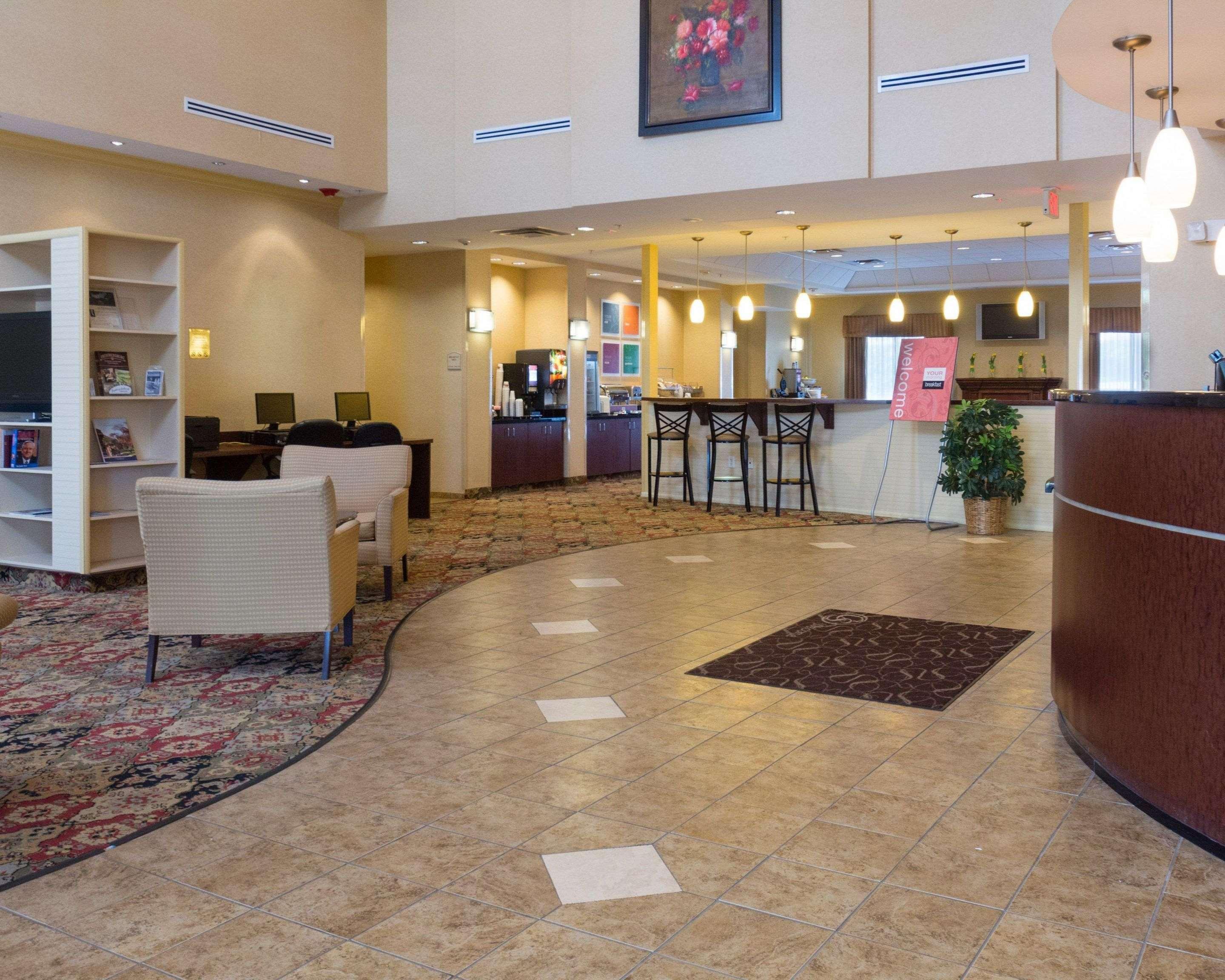 Comfort Suites Fredericksburg North Exterior foto